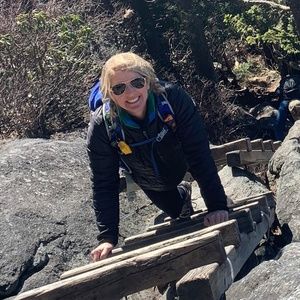 Meet your Posher, Stacy